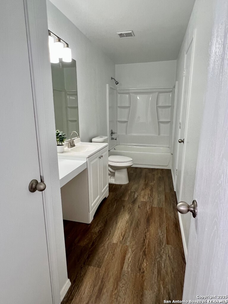 2411 Laden Meadows San Antonio TX 78245