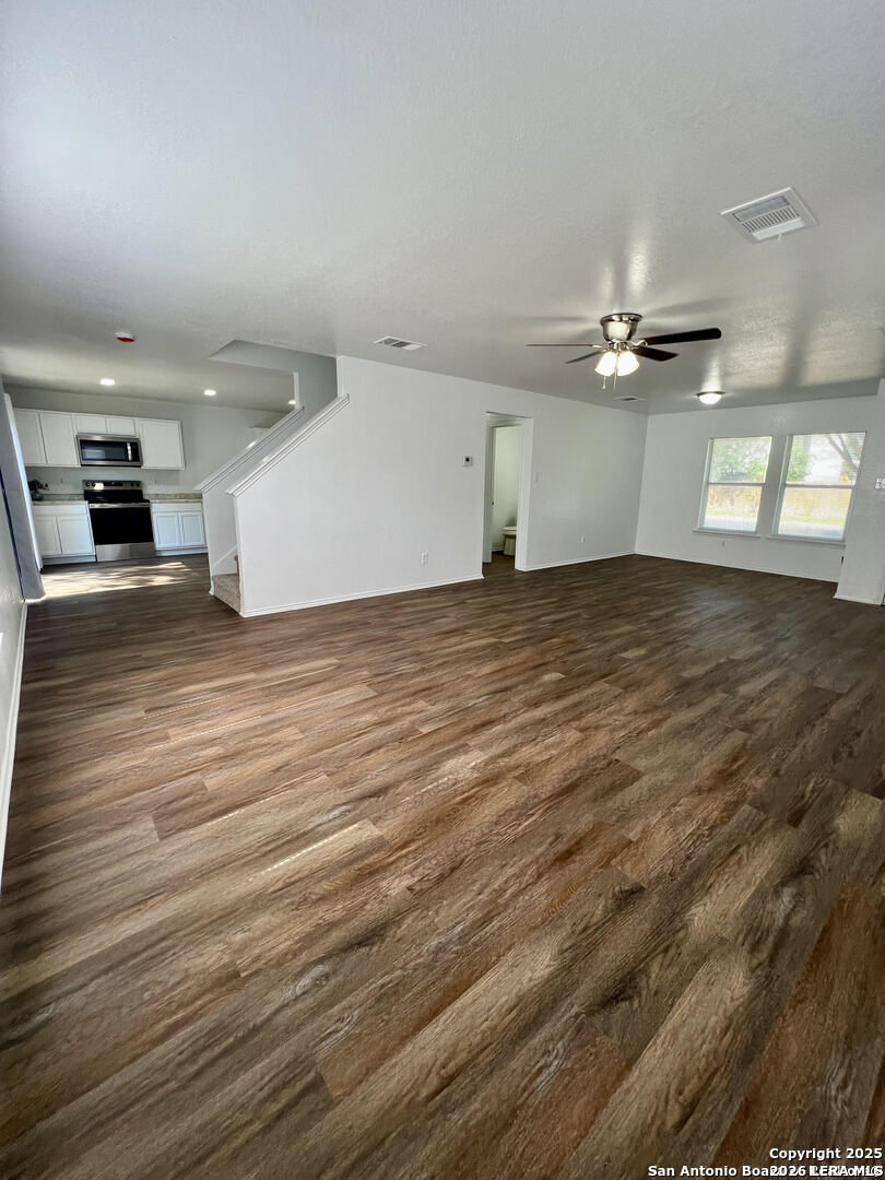 2411 Laden Meadows San Antonio TX 78245