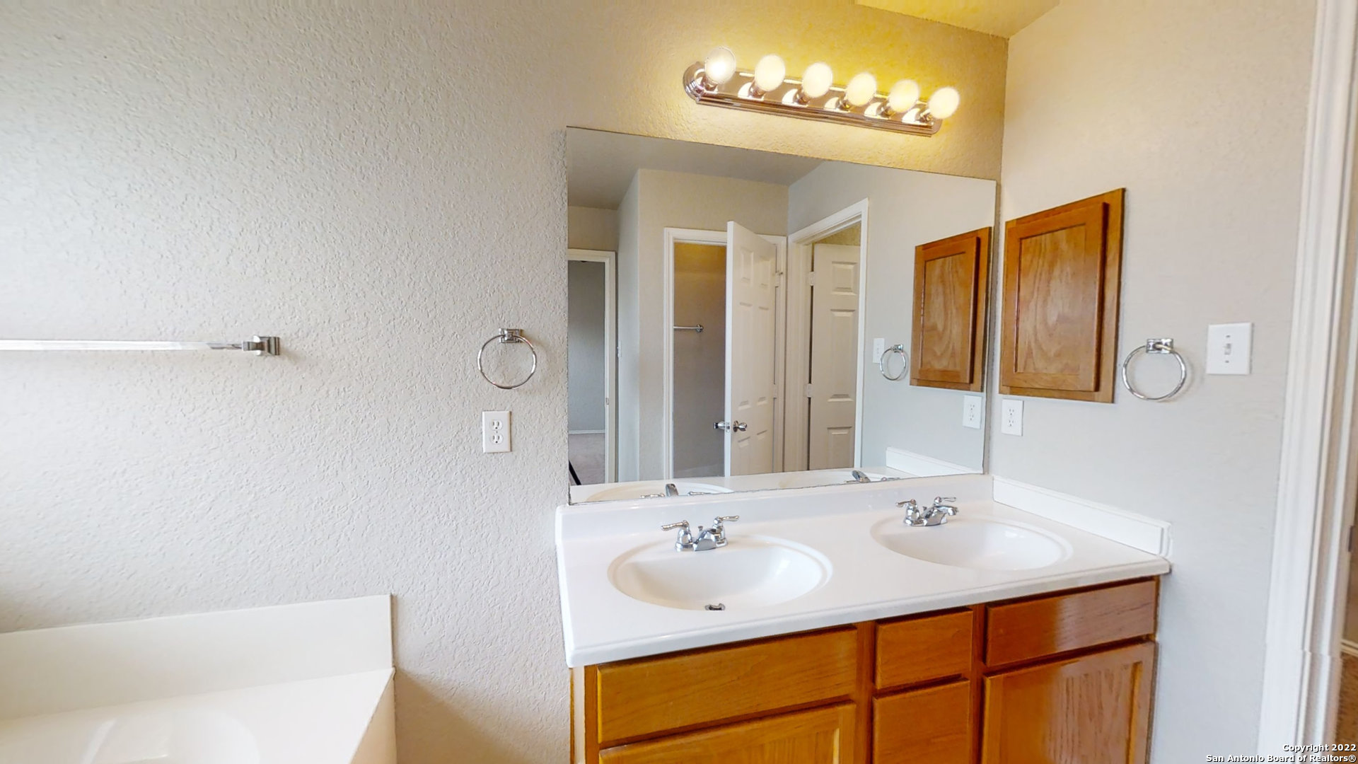 12230 Medina Mill San Antonio TX 78253