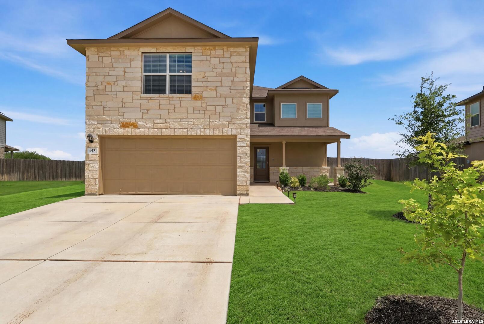 913 Rolling River Cibolo TX 78108
