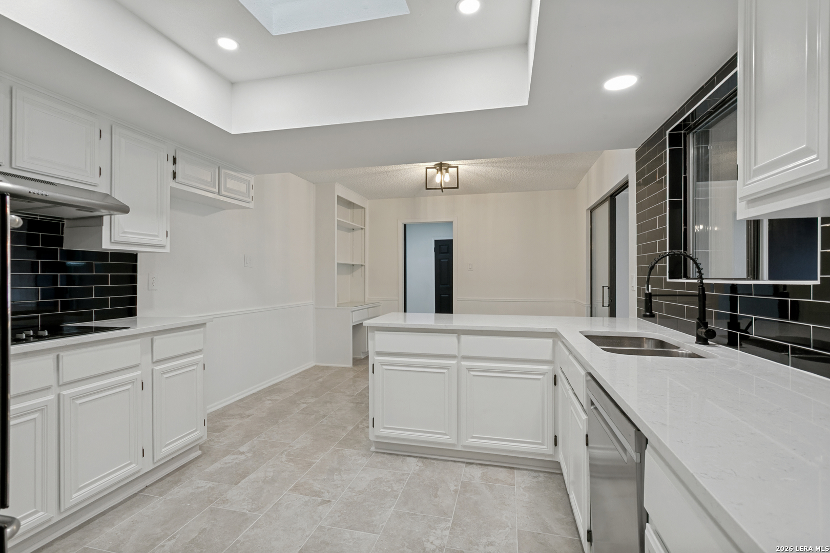 10106 Grand Park San Antonio TX 78239