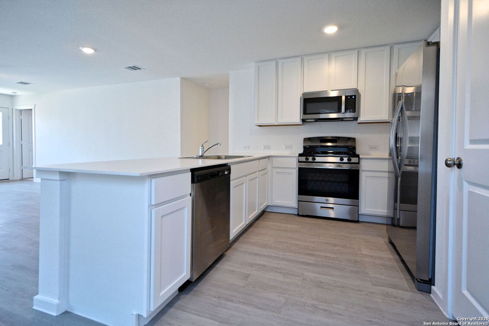 742 Tower Hill View New Braunfels TX 78132