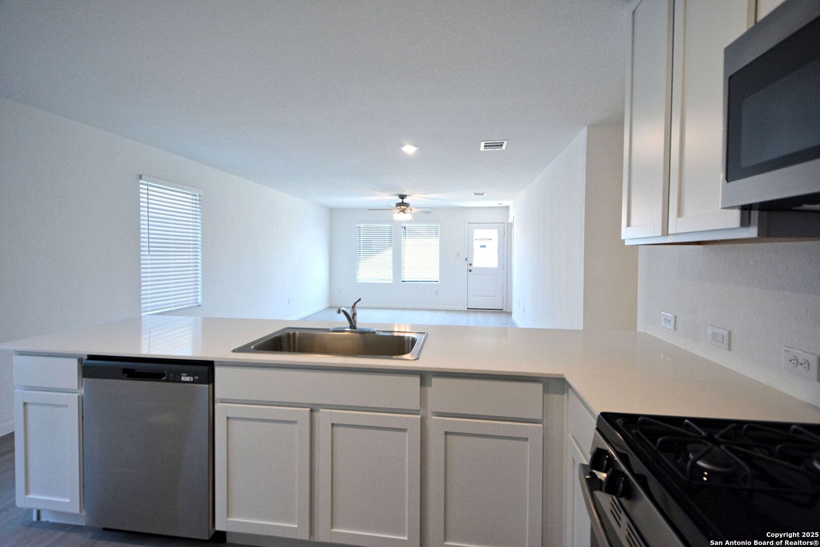 742 Tower Hill View New Braunfels TX 78132