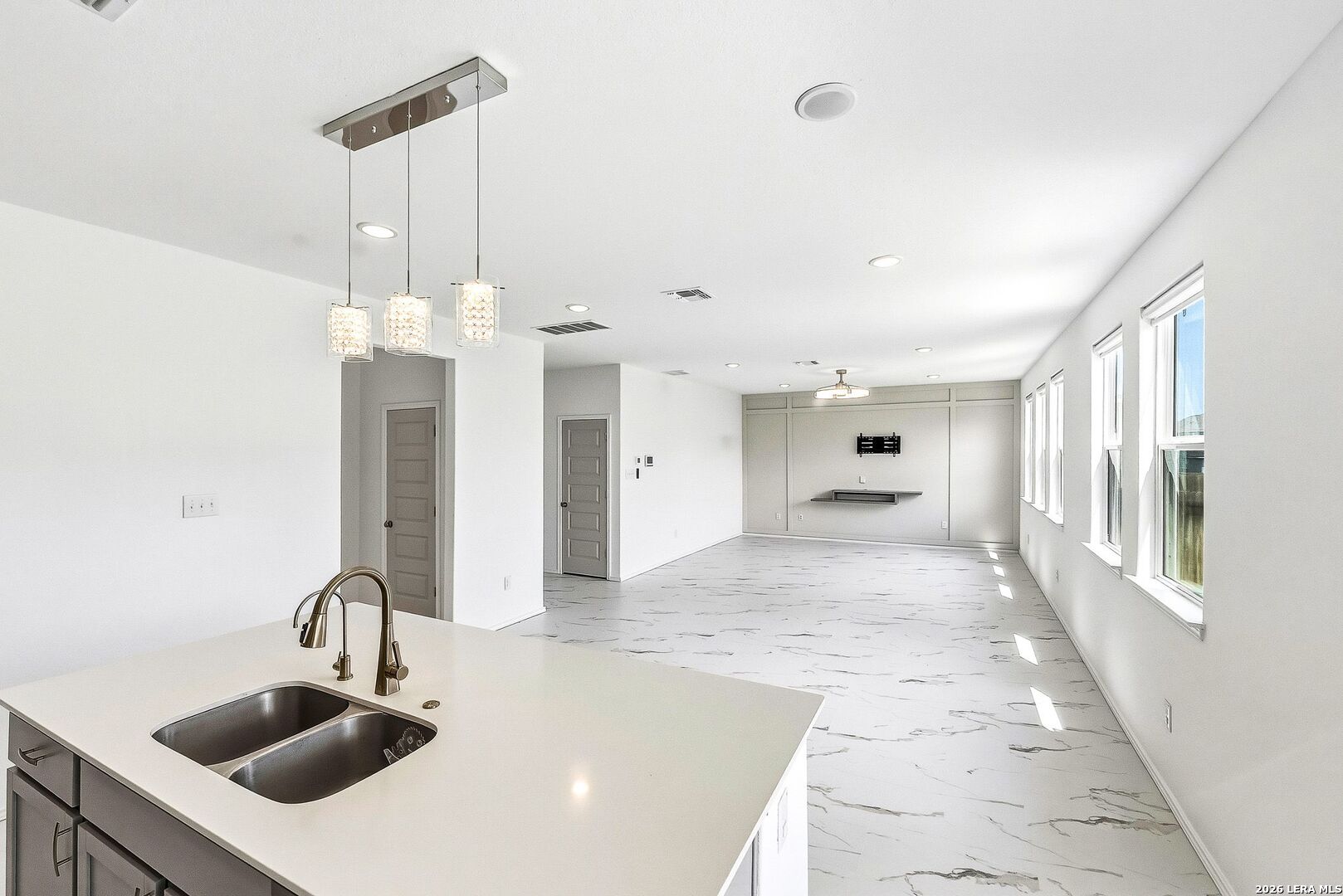 207 Brook Shadow Cibolo TX 78108