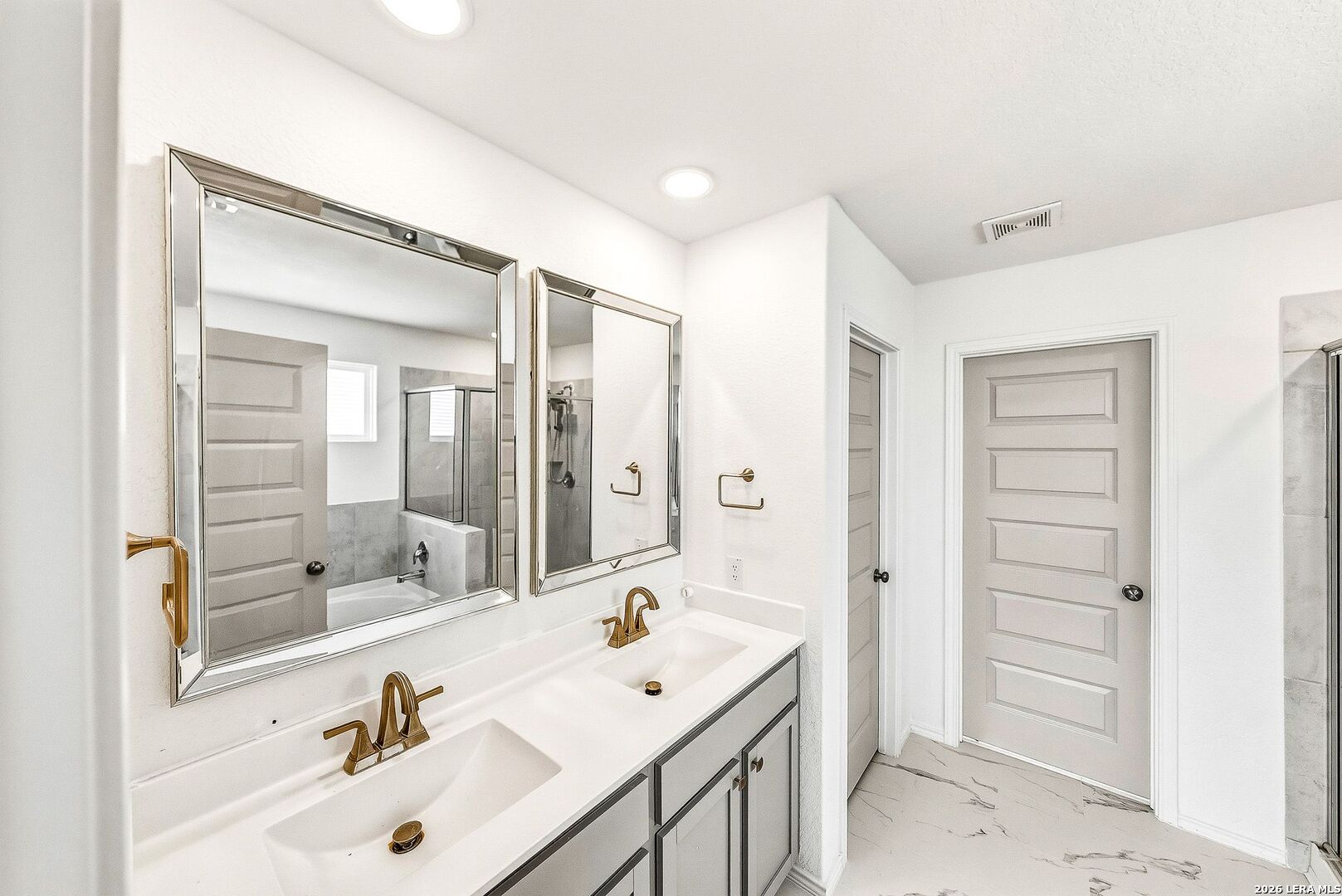 207 Brook Shadow Cibolo TX 78108