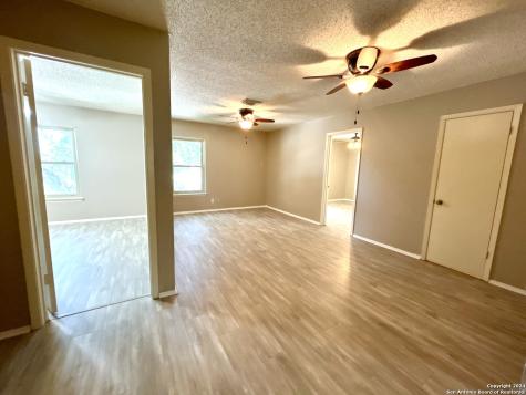 8111 Mescal Trail San Antonio TX 78244