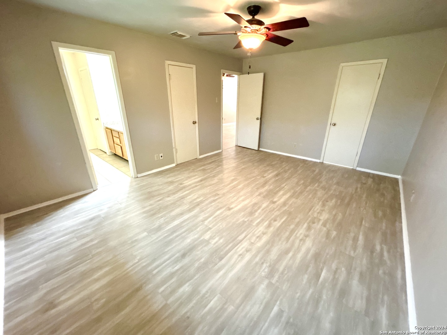 8111 Mescal Trail San Antonio TX 78244