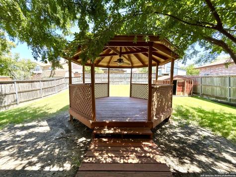 8111 Mescal Trail San Antonio TX 78244