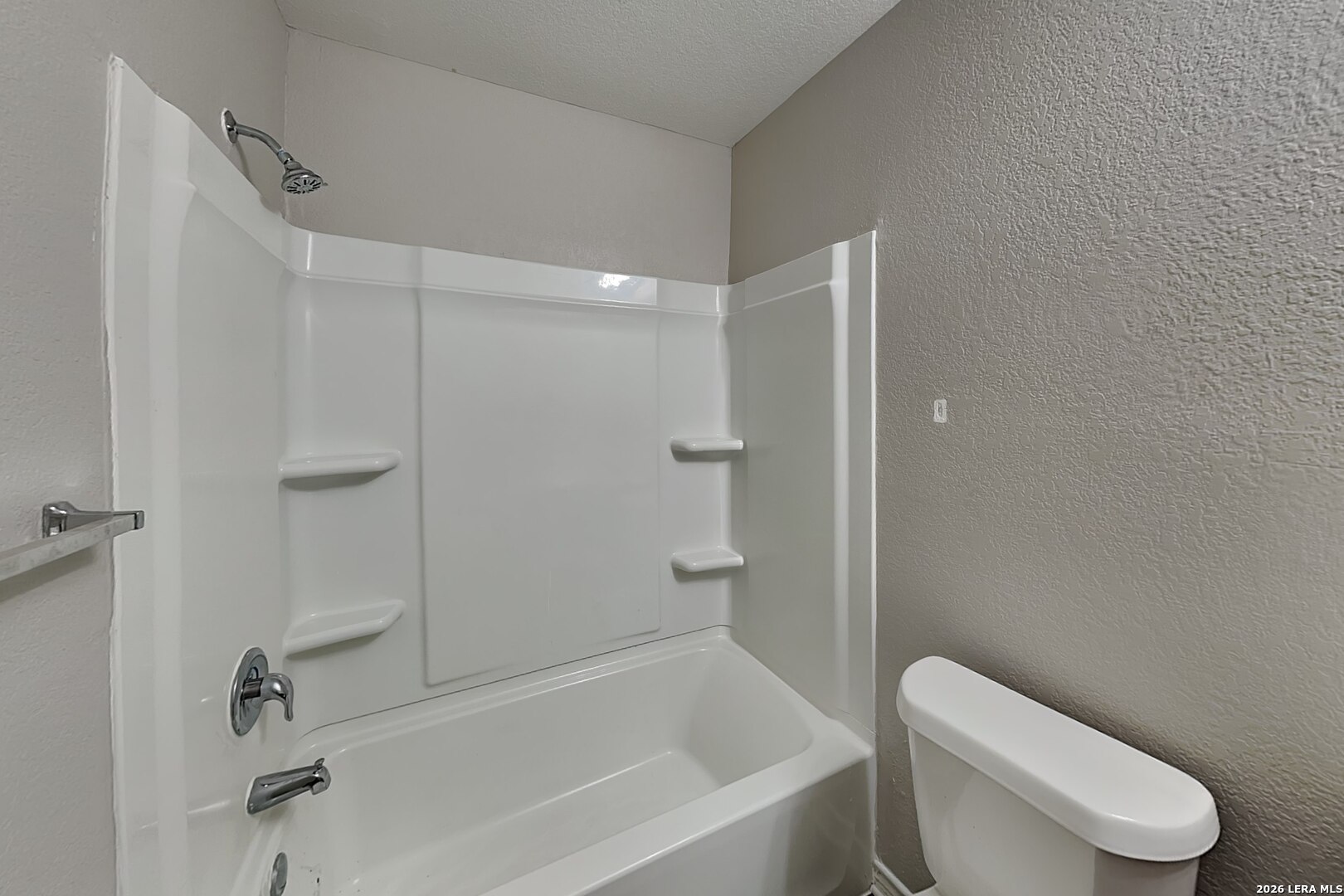 1519 Overlook Bank San Antonio TX 78245