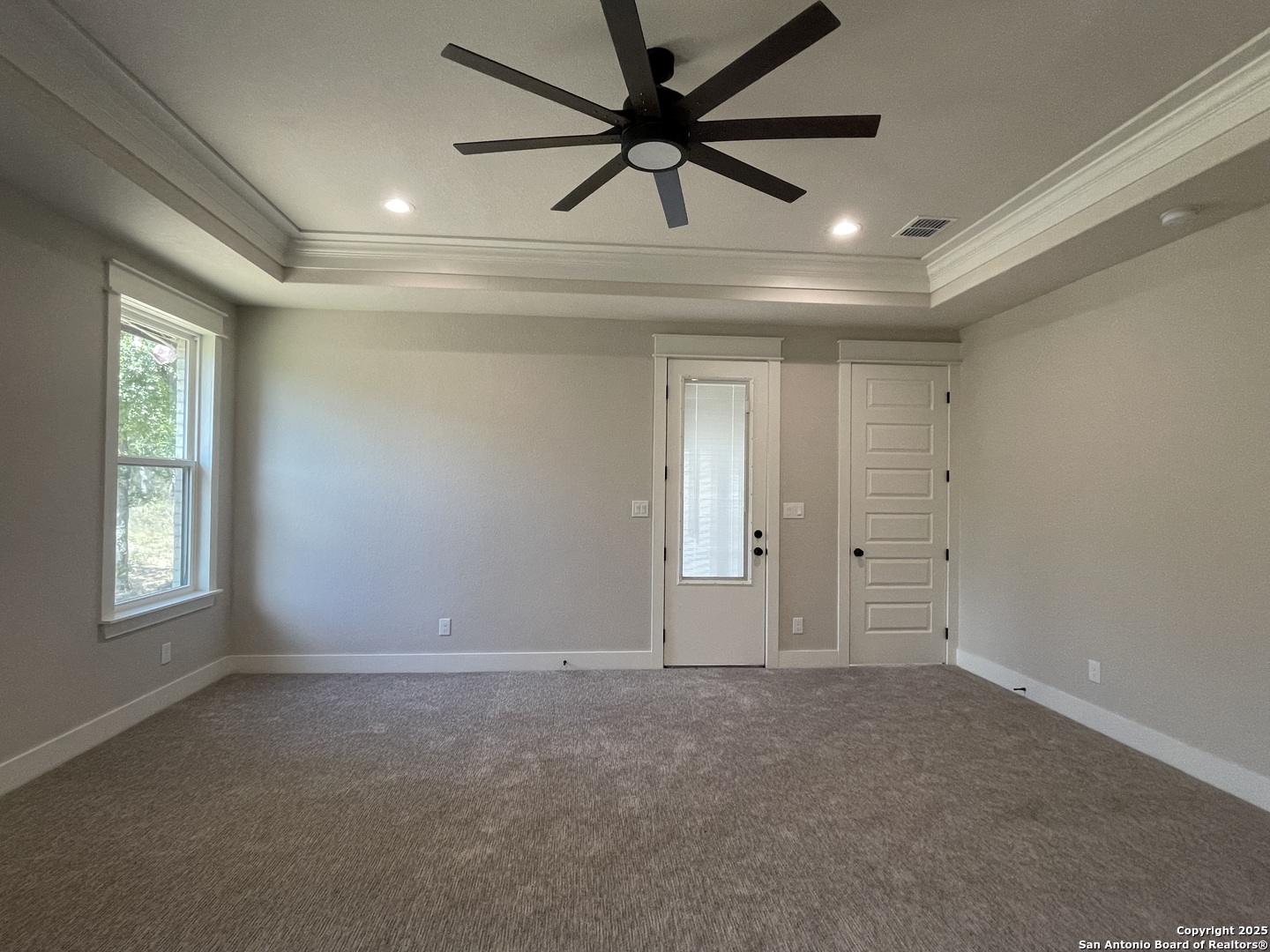 399 Bauer Lane Castroville TX 78009