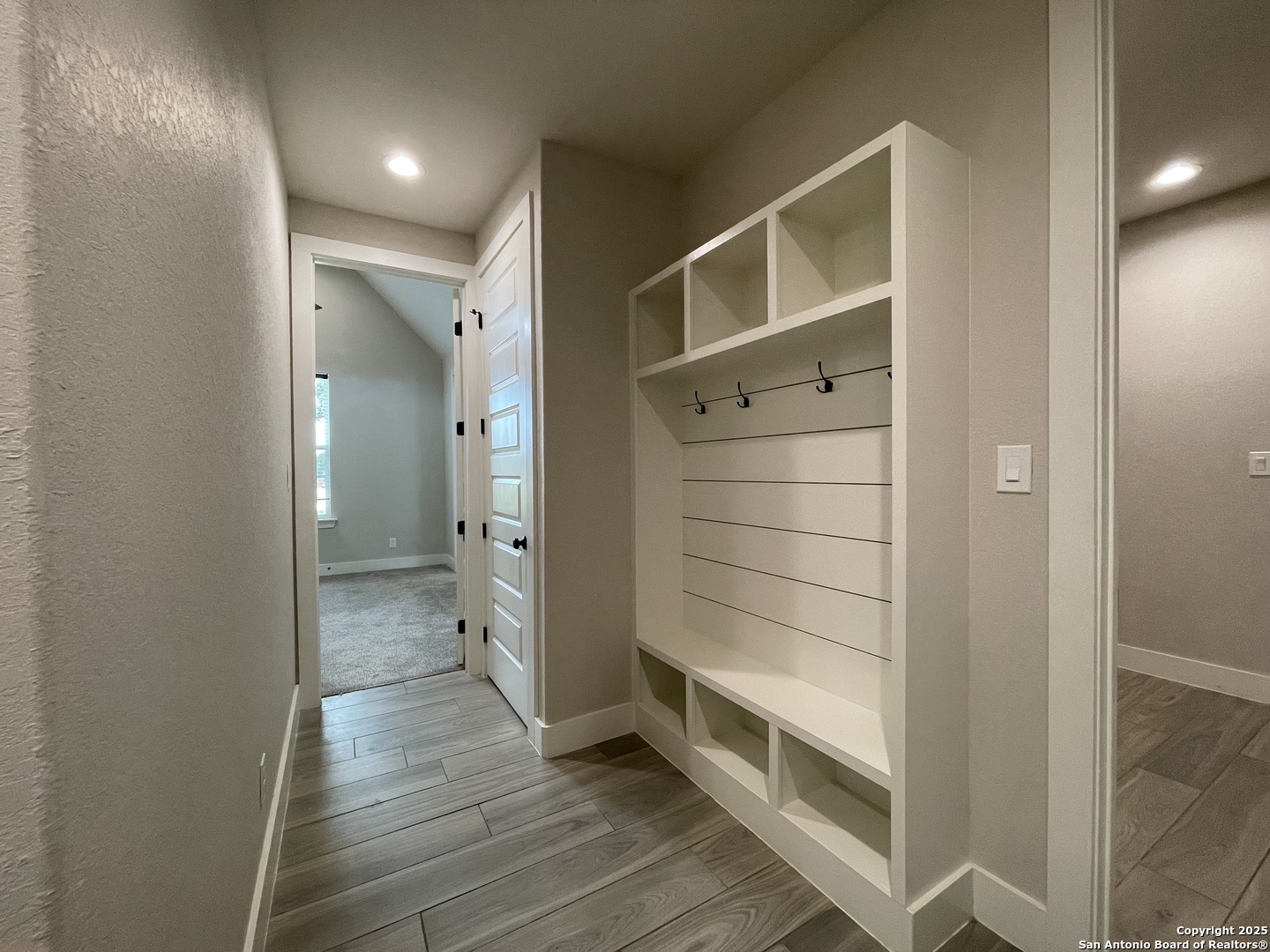 399 Bauer Lane Castroville TX 78009