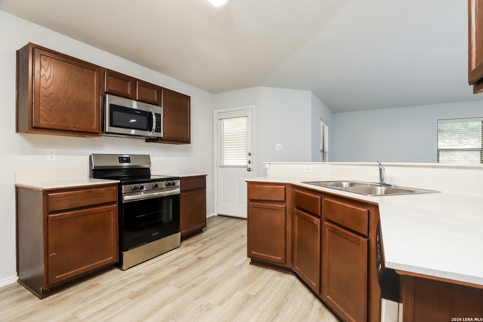5423 Shivalik Way San Antonio TX 78228