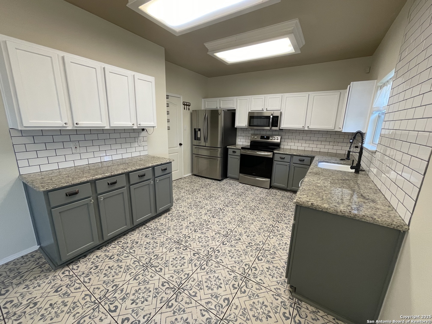12427 Cotton Creek San Antonio TX 78253