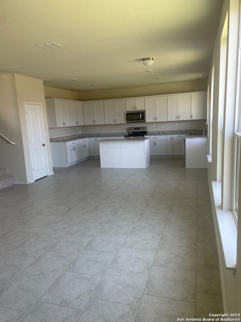 10606 Mexia Avenue San Antonio TX 78252