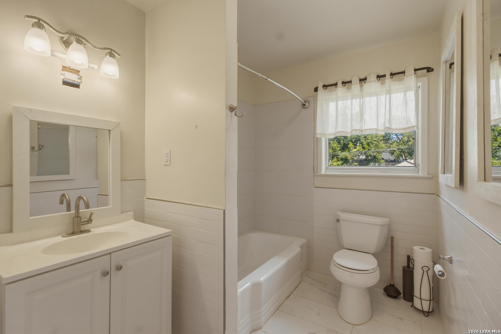 207 Canyon Drive Alamo Heights TX 78209