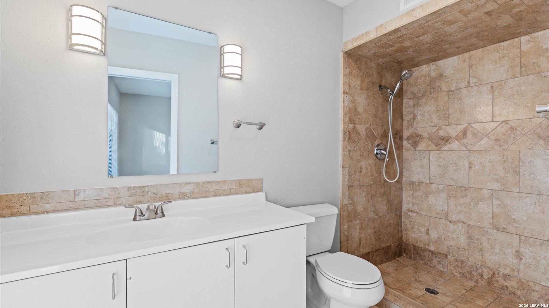 8642 Fredericksburg San Antonio TX 78240