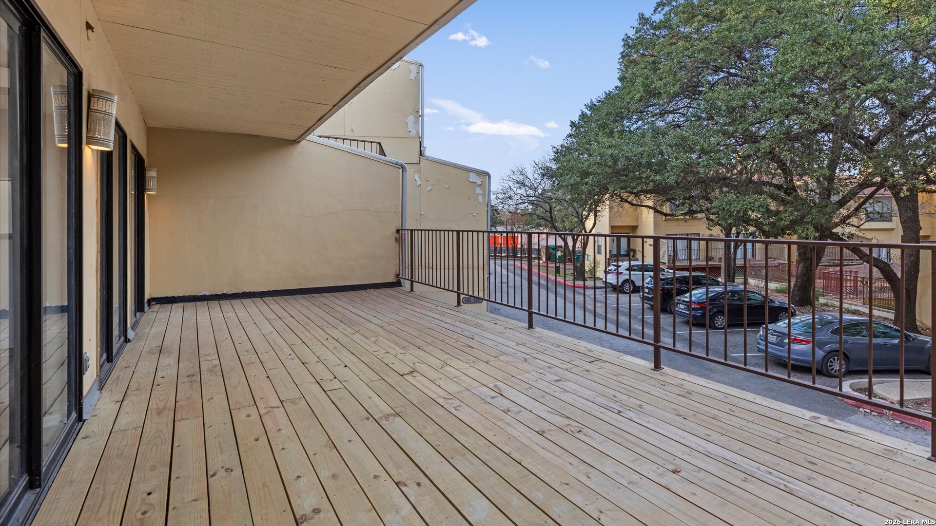 8642 Fredericksburg San Antonio TX 78240