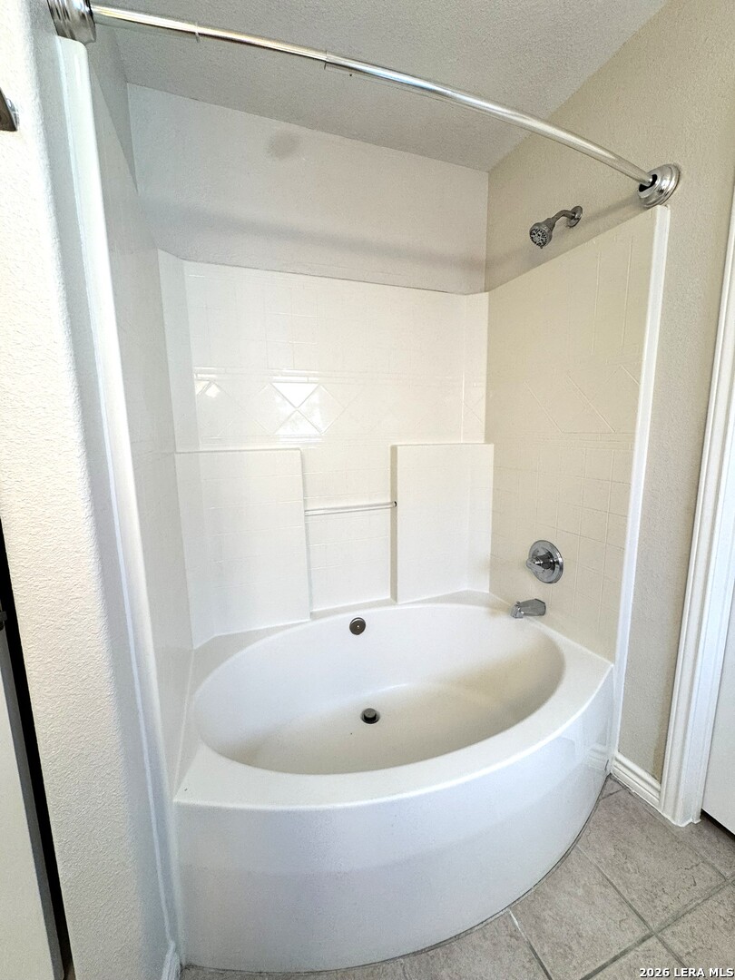 2038 Bentwood New Braunfels TX 78130