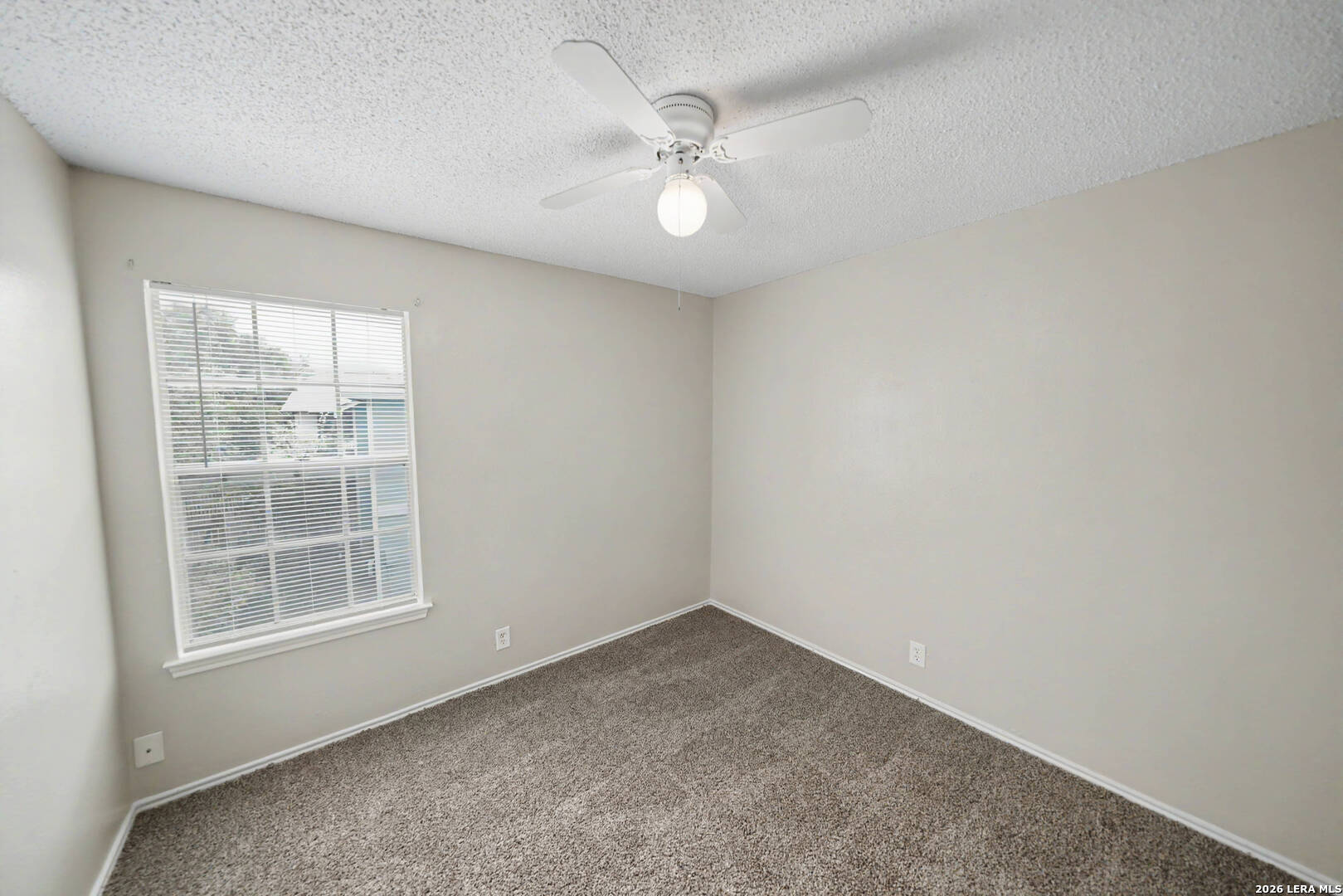 5216 Meadow Field San Antonio TX 78250