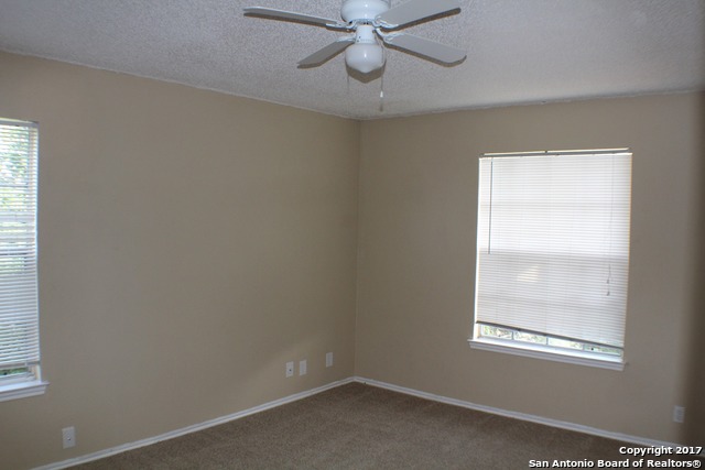 5216 Meadow Field San Antonio TX 78250