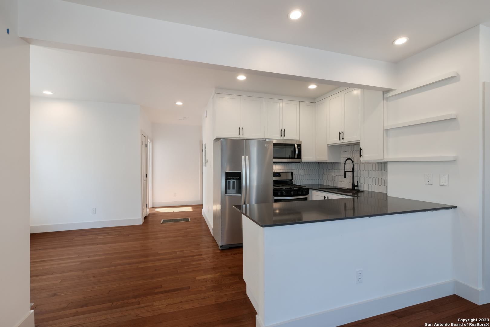 226 E Huisache Avenue San Antonio TX 78212