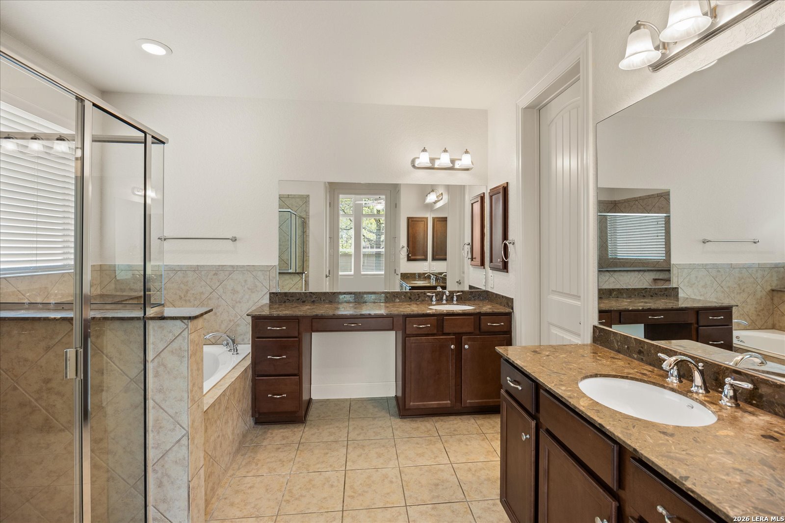 30080 Cibolo Meadow Fair Oaks Ranch TX 78015