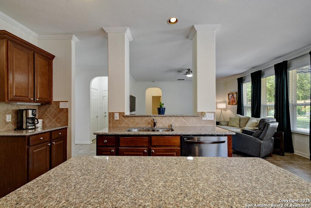 20510 Ashmont San Antonio TX 78258