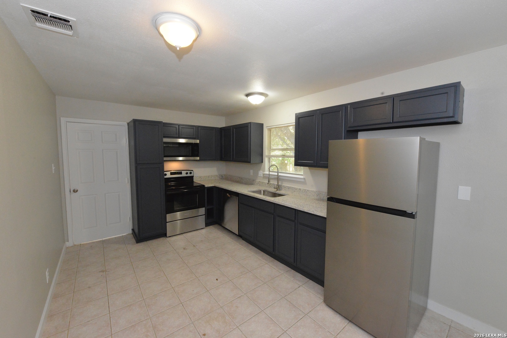 7217 Leading Oaks Live Oak TX 78233