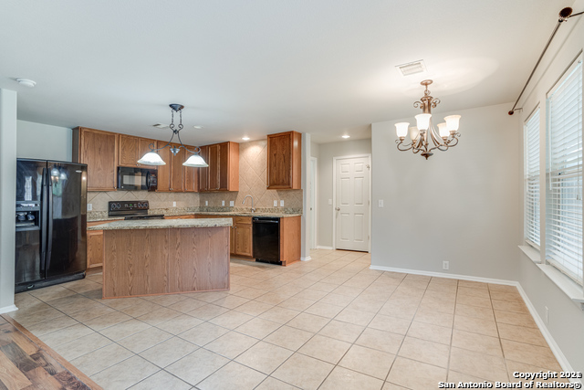 3735 Sumantra Cliff San Antonio TX 78261