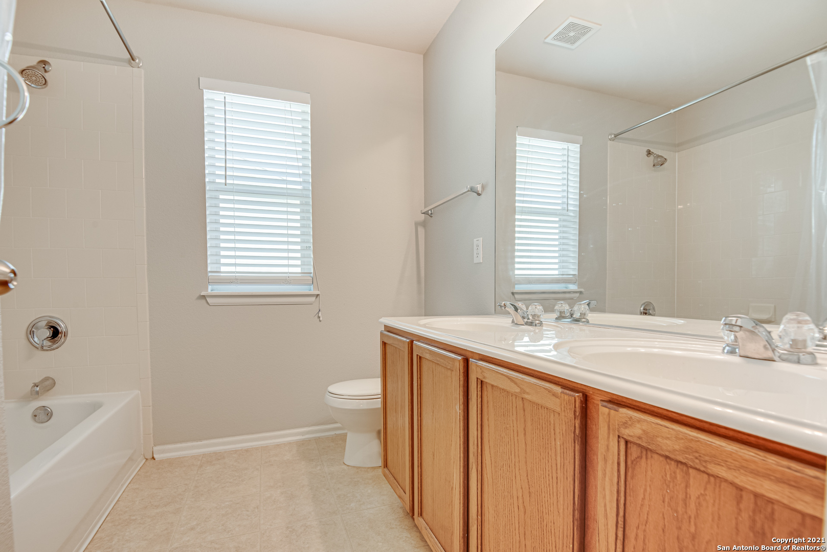 3735 Sumantra Cliff San Antonio TX 78261