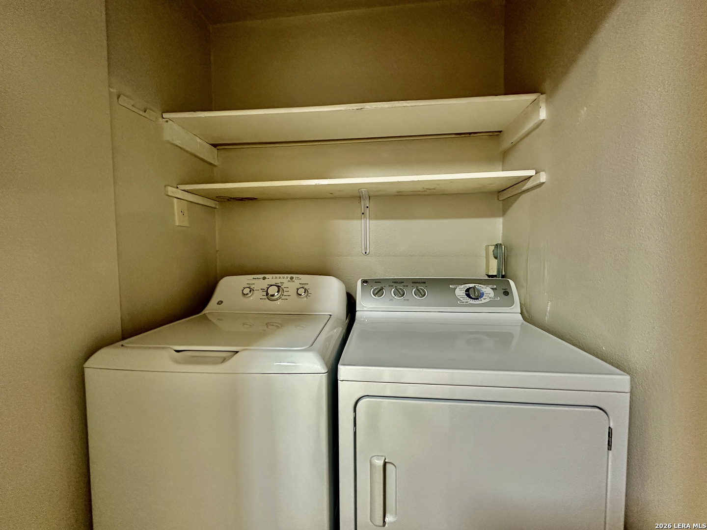 214 Basswood Drive San Antonio TX 78213