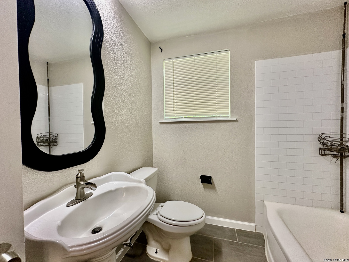 214 Basswood Drive San Antonio TX 78213