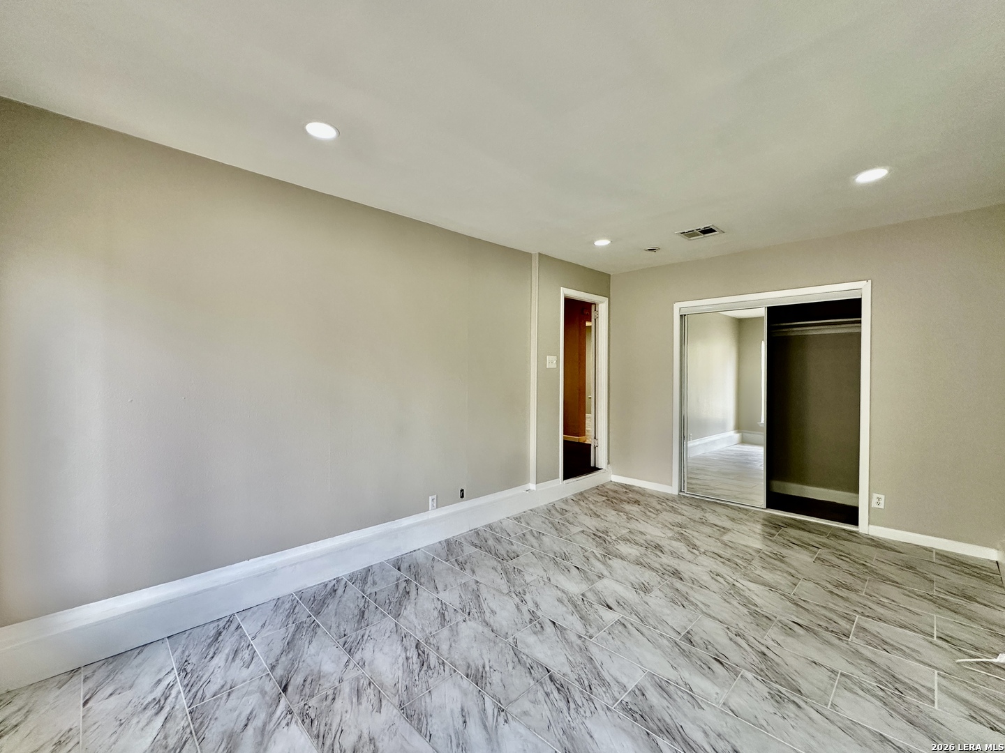 214 Basswood Drive San Antonio TX 78213