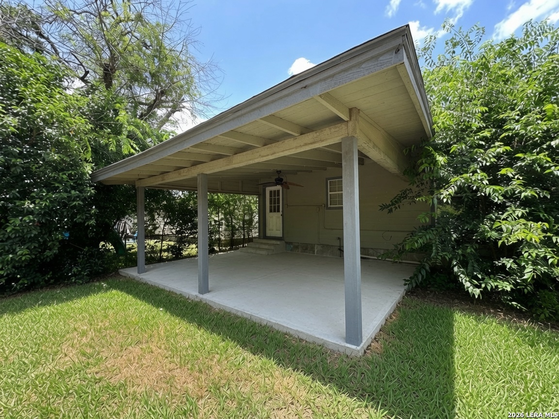 214 Basswood Drive San Antonio TX 78213