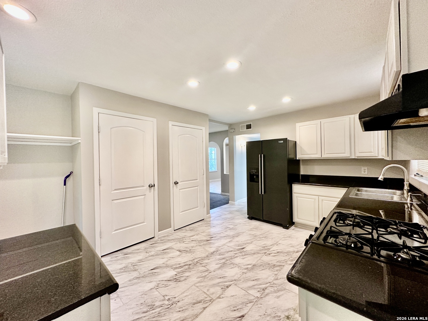 214 Basswood Drive San Antonio TX 78213