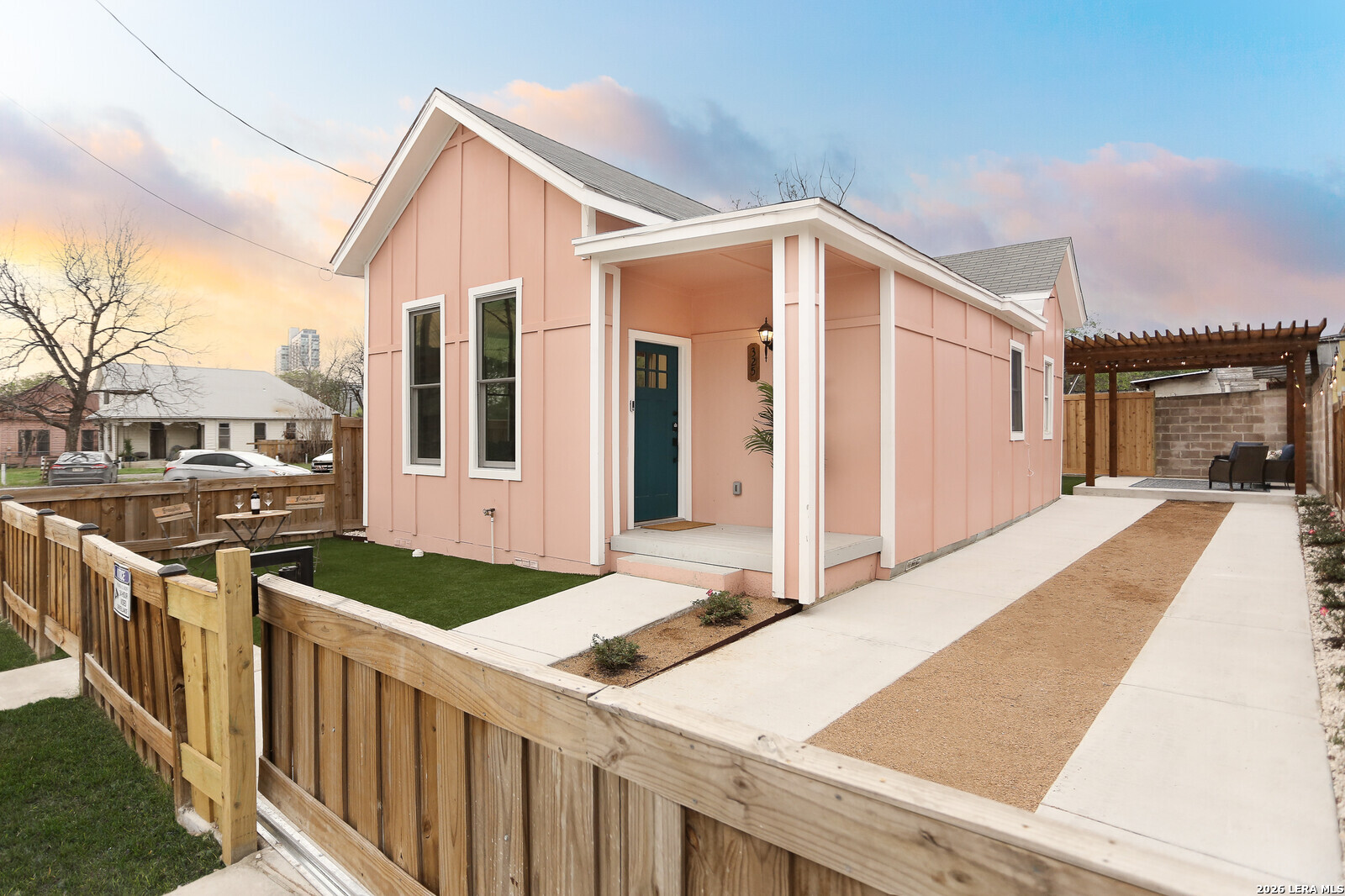 325 Montana San Antonio TX 78203