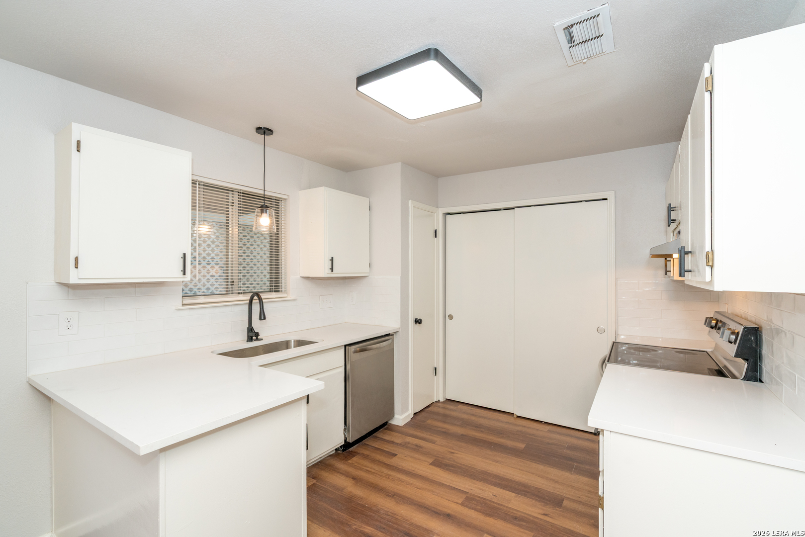 731 Garden Meadow Drive Universal City TX 78148