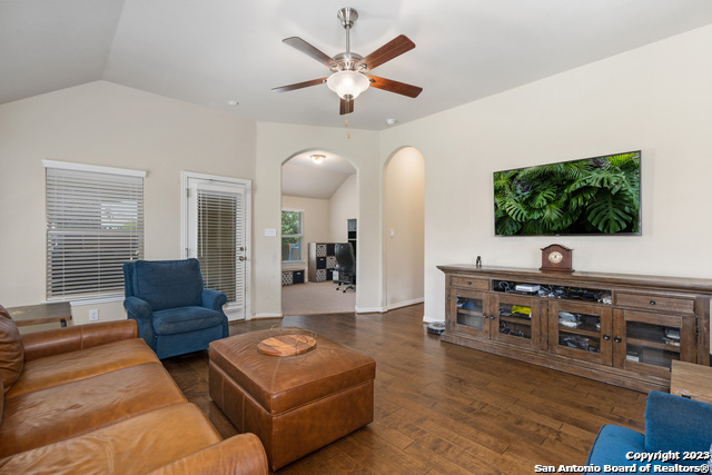 5303 Azalea Fern San Antonio TX 78253
