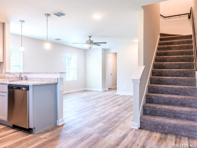 169 Bonnie Bend San Antonio TX 78253