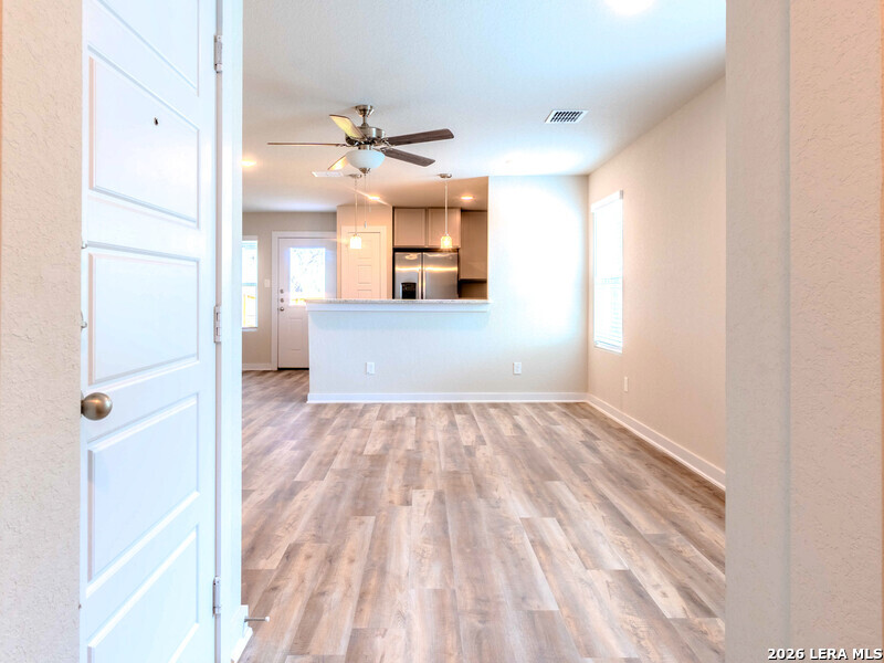 169 Bonnie Bend San Antonio TX 78253