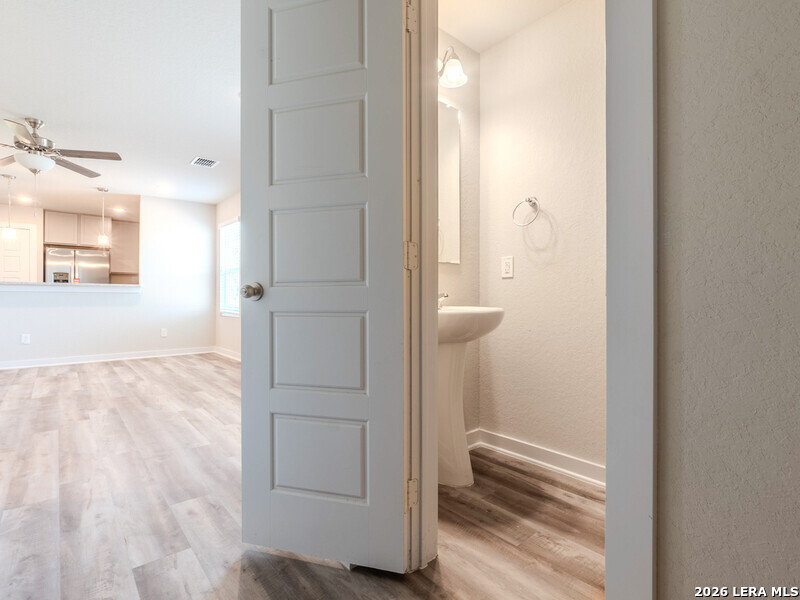169 Bonnie Bend San Antonio TX 78253