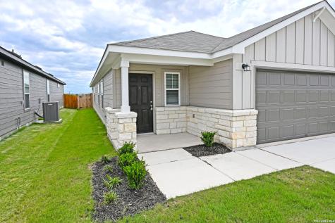 946 Bluegrass Point New Braunfels TX 78130