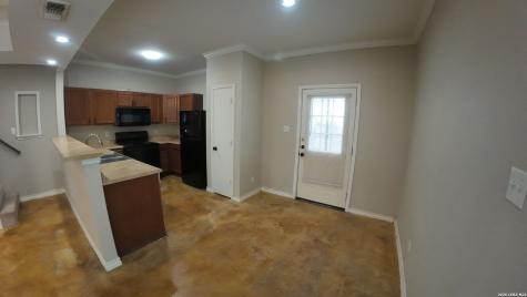 5010 Summit Wood San Antonio TX 78229