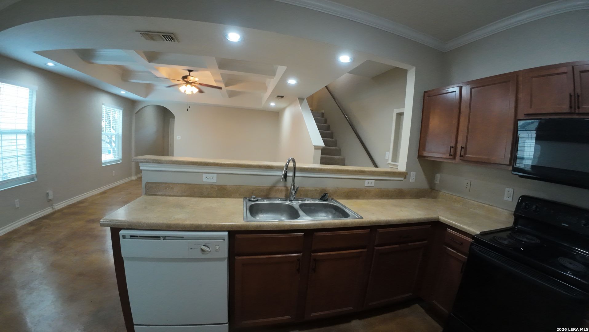 5010 Summit Wood San Antonio TX 78229