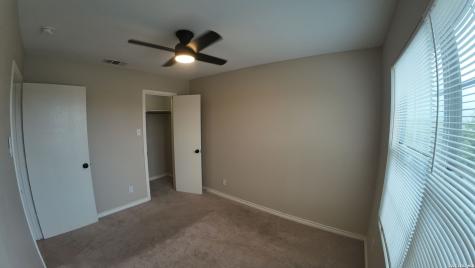 5010 Summit Wood San Antonio TX 78229