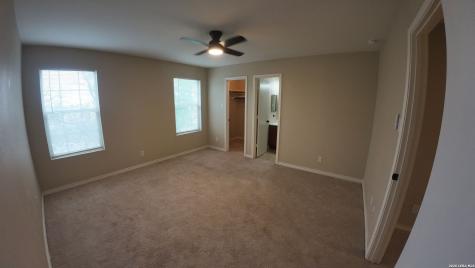 5010 Summit Wood San Antonio TX 78229