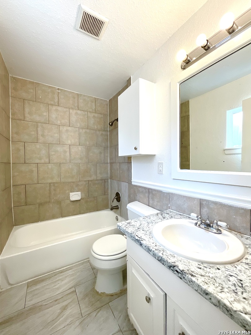 602 Lovett San Antonio TX 78211