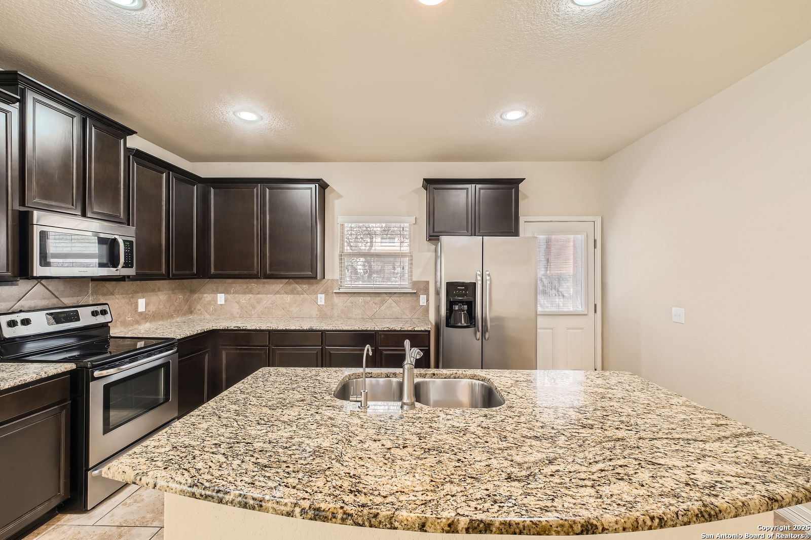 10507 Royal Estate San Antonio TX 78245