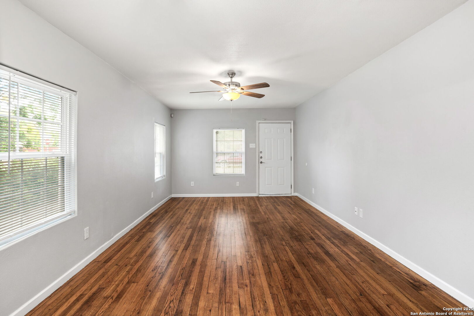 1336 W Ridgewood San Antonio TX 78201