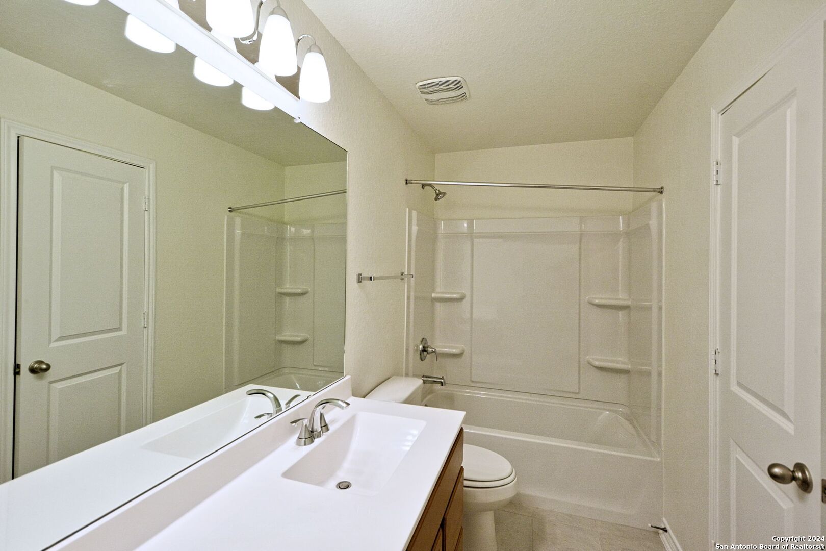 544 Dakota Creek New Braunfels TX 78130